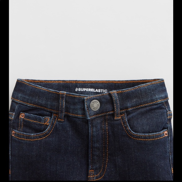 • Zara • Super Elastic Skinny Jeans - Picture 3 of 3